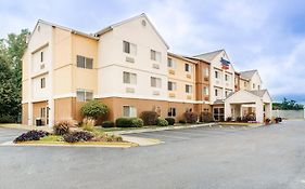 Fairfield Inn & Suites Canton